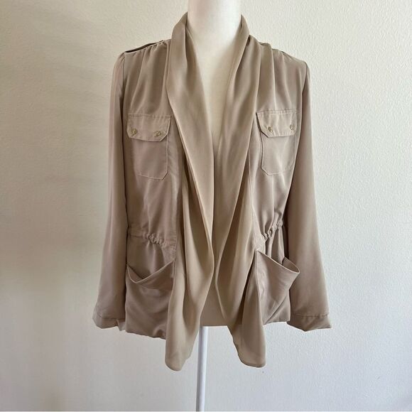 NWT Chico’s jacket soft mix safari crepe lapel size 0 (small 4) tan waist tie - Picture 1 of 12